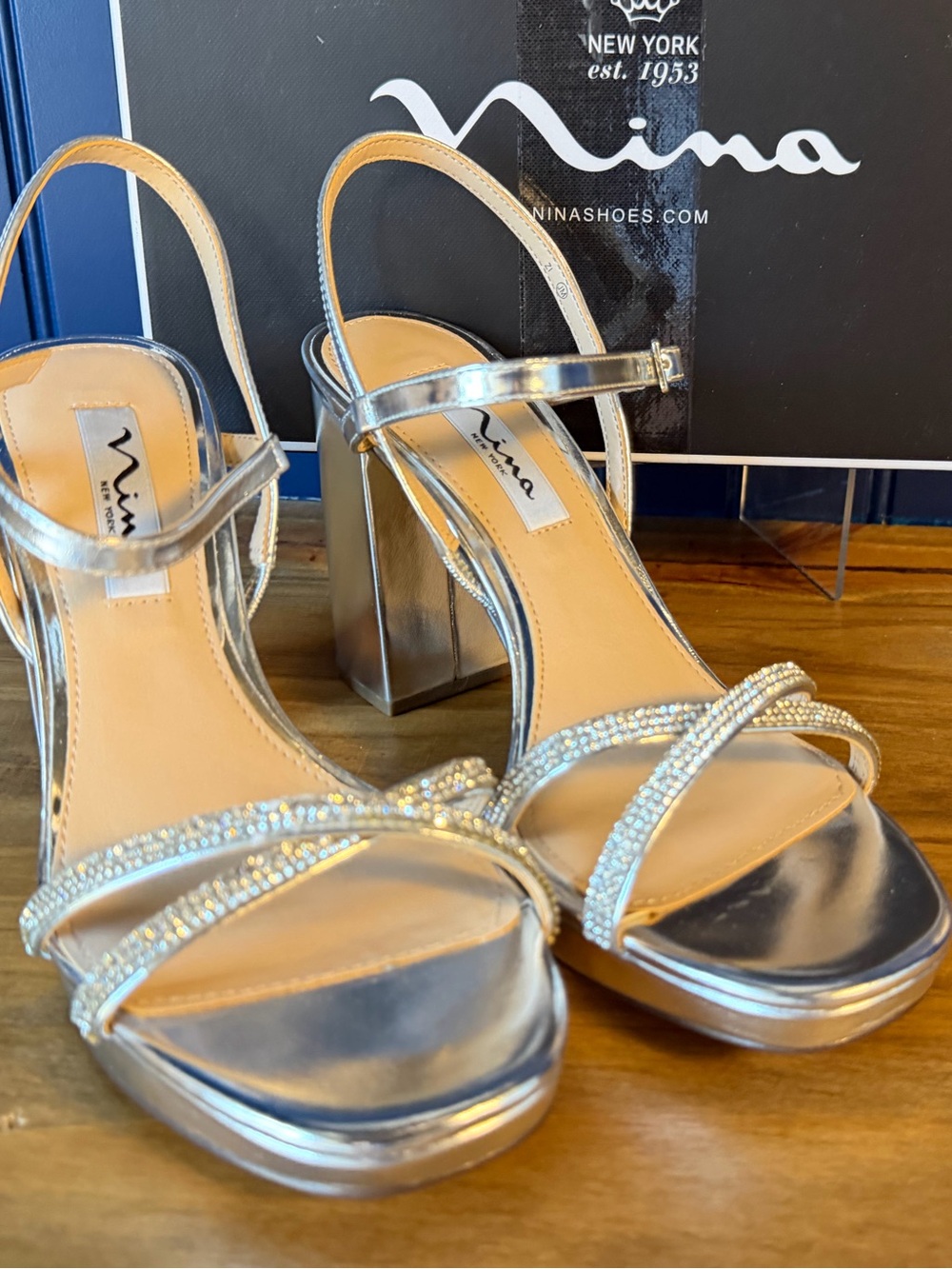 Nina Steven Silver Metallic Crystal Strappy Platform Heels Sandals 7M